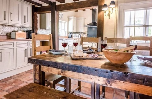 Ipswich House | Bridge House, Kersey