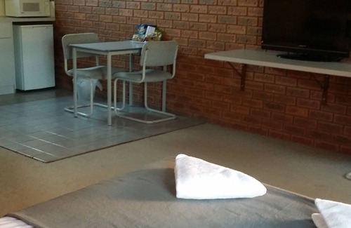 Tocumwal Hotel | Bridge Motor Inn