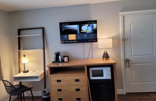 Baker City Hotel | Bridge Street Inn