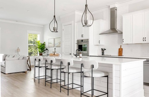 Mount Pleasant House | Bridge View Double - Two Luxury Homes - Sleeps 16