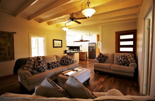 Richmond House | Bridgecroft House - Quiet and spacious family home in Richmond