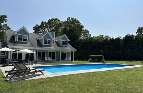 Bridgehampton House | Bridgehampton Home, Perfect for Families, Large Beautiful Secluded Pool