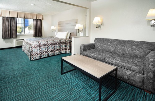Fremont Hotel | BridgePointe Advantage by BPhotels