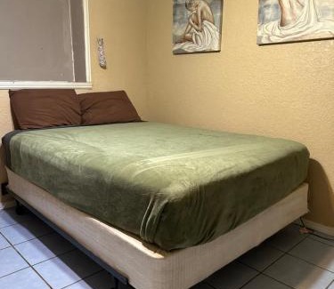 Northeast El Paso House | Bridgetown suites