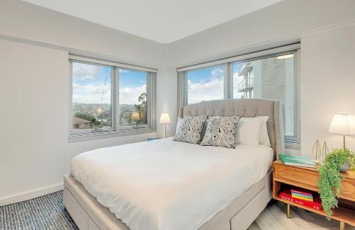 Kirribilli Apartment | Bridgeview - Luxury, World Class Harbour Views
