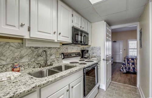 Litchfield by the Sea Condo | Bridgewater Condo with Waterpark and Lazy River