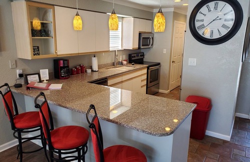 Branson Condo | Bridging the gap between convenience and luxury! No stairs! Family-friendly!