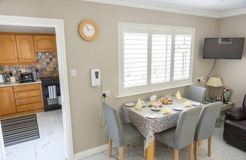 Mountmellick Cottage | Brielle House Self-Catering Accommodation