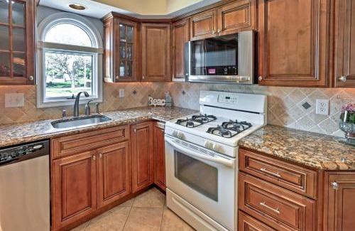 Southend House | Brigantine Townhome Near Beaches and AC Casinos