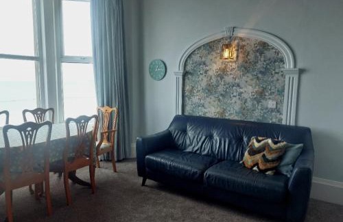 Muston Apartment | Brigg View Holiday Apartment
