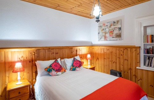 Tooma Bed & Breakfast | Brigham House