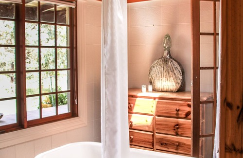 Tooma Bed & Breakfast | Brigham House