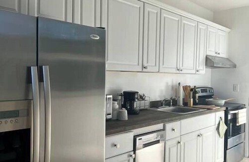 Lauderdale Beach House | Bright 2 Bedroom w/Den Bungalow Overlooking Ocean