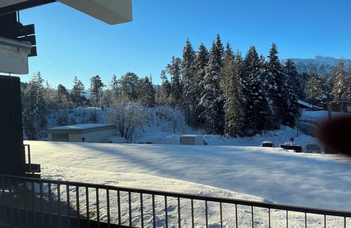 Mosern Apartment | Bright 2-room apartment with terrace and beautiful view