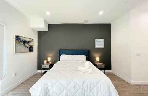Ladera Heights House | Bright 4BR Stay in the Vibrant K. Town- OAK1 - LAD