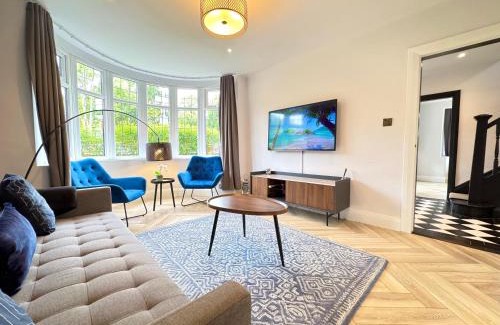 Didsbury House | Bright 5 Bedroom House in Didsbury, Manchester