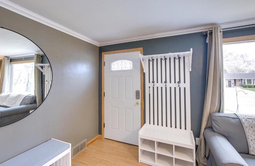 Algoma House | Bright Algoma Home 1 Mi to Lake Michigan!