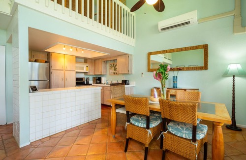 Princeville Condo | Bright and airy garden condo in spectacular Princeville with air conditioning