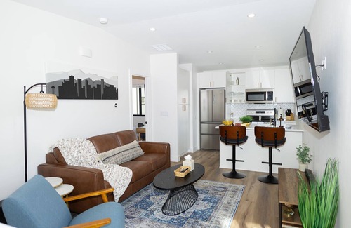 Berkeley Apartment | Bright and Airy Loft - Easy access to Mtns and Denver