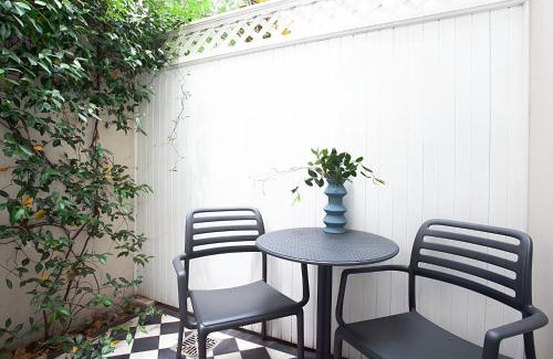 Lewisham Apartment | Bright and Beautiful Studio in Quiet Neighbourhood