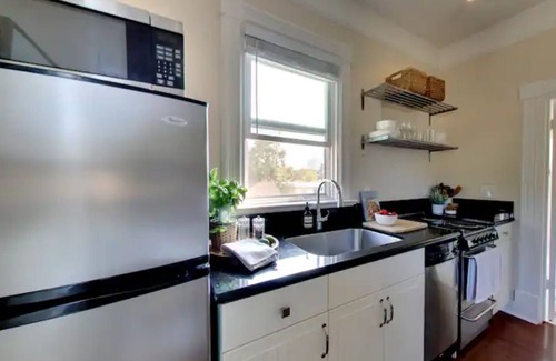 Downtown North Apartment | Bright and Beautiful Private Room Unit #2