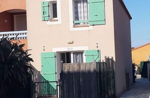 Torreilles Villa | Bright and charming 52M2 duplex villa 500 M from the beach!
