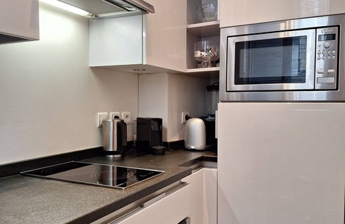 6th Arrondissement Apartment | Bright and charming Parisian apartment in the center of town