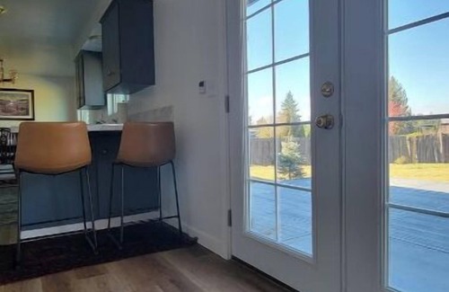 Kent House | Bright and cozy home.