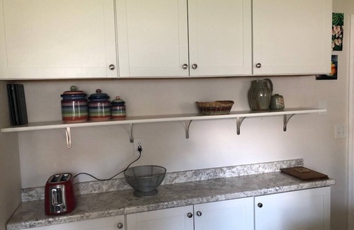 Fairbanks Apartment | Bright and cozy newly remodeled apartment