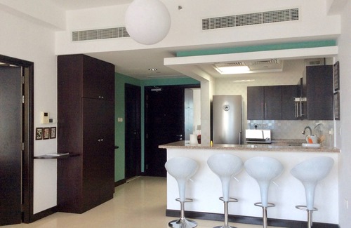 Jumeirah Lake Towers Apartment | Bright and cozy One bedroom flat in JLT