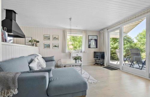 Vang House | Bright And Cozy Summer House With Sea View
