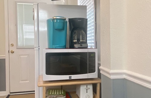 Colington Apartment | Bright And Cozy Two Room Unit, Close To Beach And Sound - Perfect For Two!