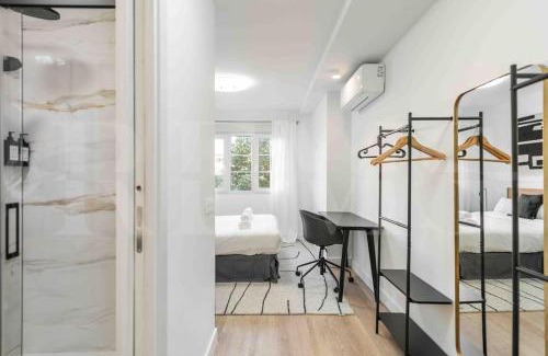 Parque Ayala Apartment | Bright and modern apartment by REMS