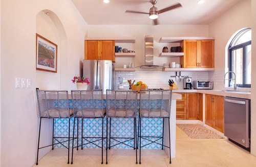 El Pescadero House | Bright and modern home with saltwater pool and hot tub near the beach