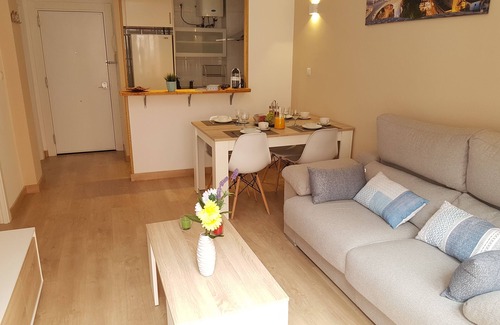 Encarnacion-Regina Apartment | Bright and newly renovated apartment in the historic center