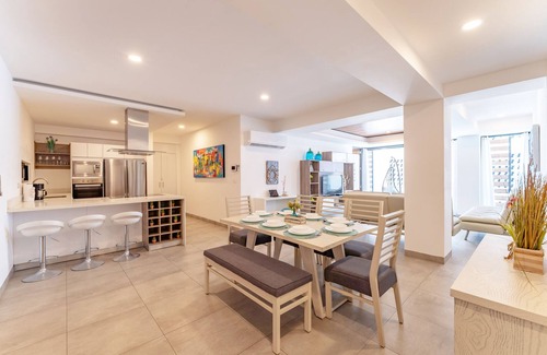 Centro Apartment | Bright and nice 3 Beds close to 5th