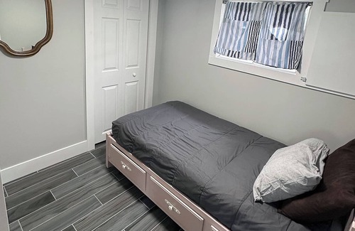 Grand Barachois House | Bright and peaceful cottage - short walk from the beach!