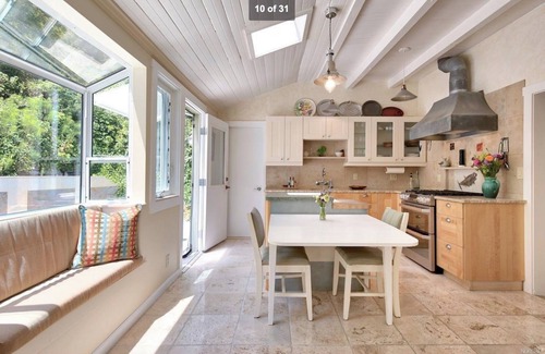 Point Reyes Station House | Bright and quiet 2-bed home next to the Point Reyes National Seashore.