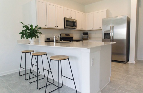 Poinciana House | Bright and spacious 3-bedroom townhouse in Kissimmee - Pool, Nature, Disney