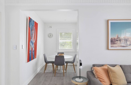 Bondi Beach Apartment | Bright and Spacious 2BR Bondi Apartment
