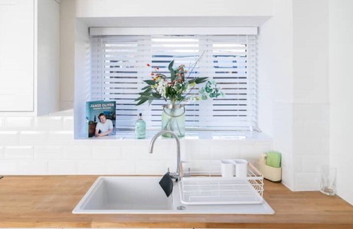 Sherborne Apartment | Bright and spacious 2-Bed Flat