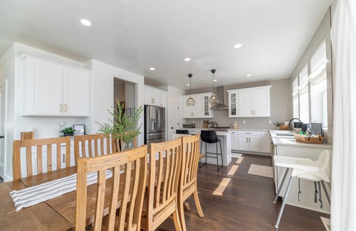 Lehi House | Bright and Spacious Home | Centrally Located
