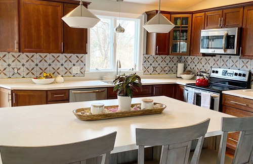 Matunuck House | Bright and Sunny Matunuck Beach House