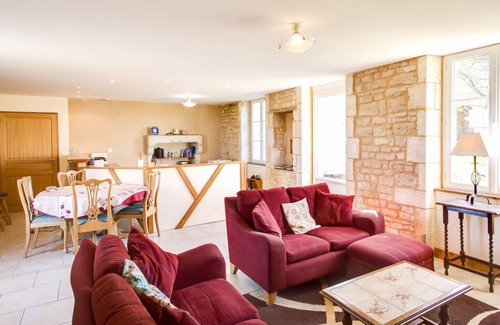 Bernac House | Bright And Sunny Self Catering, Child Friendly Holiday Accommodation.
