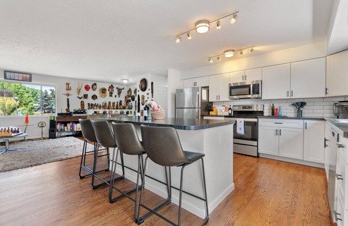 Longmont House | Bright and Unique Art and Roll Home