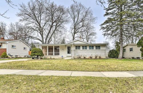Allen House | Bright Ann Arbor Home with Yard, 3 Mi to U of M
