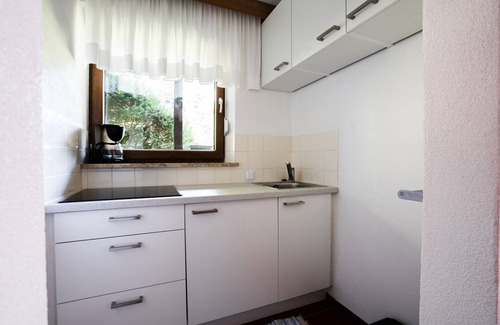 Reith bei Seefeld Apartment | bright apartment with a large sun terrace and access to the garden