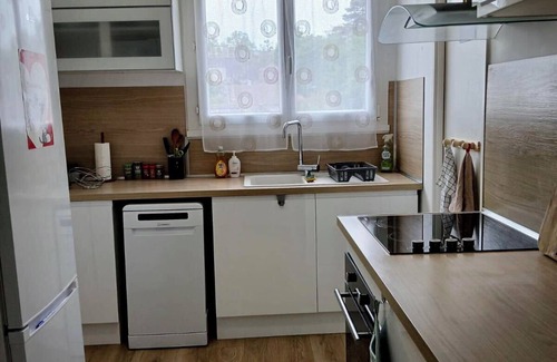 Besancon Apartment | Bright apartment 72m2