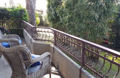 Cinquale House | Bright apartment a few steps from the sea