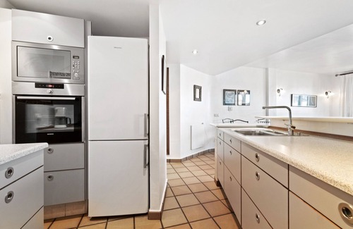 Punta Prima Apartment | Bright apartment for 2 people, 300m from the beach, A/C, Wi-Fi, communal pool, Bennecke Kenya